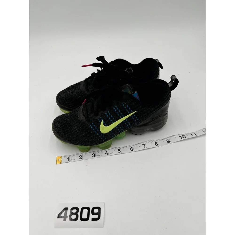 Nike Air VaporMax Flyknit 3 Youth 4Y Athletic Shoes Black Ghost Green Sneakers